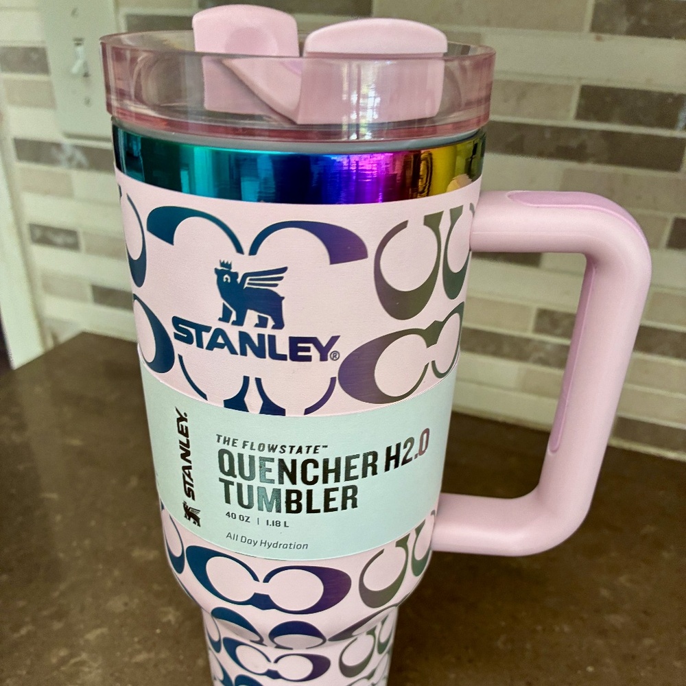 New Stanley & Coach Pink The Quencher H2.0 Flowstate Tumbler 40 oz.